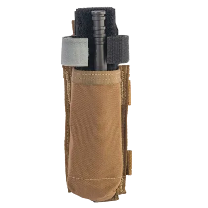 The C-A-T® Holder, COY, is designed for rapid access and secure storage of Gen 6 and Gen 7 C-A-T® Tourniquets on vests or gear using MOLLE/PALS-style connectors. It features an easy-open elastic pull tab and provides protection from the elements.