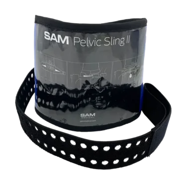 The SAM Pelvic Sling II, endorsed by trauma surgeons worldwide, is the first force-controlled pelvic belt designed to effectively stabilize pelvic fractures. This scientifically proven device ensures correct application pressure to prevent further injury during critical first aid interventions. Simple to use, it fits most of the population and is essential for the early management of traumatic pelvic injuries.