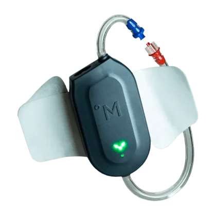 The MEQU Starter Kit includes a Power Pack, Charger, and 5 °M Warmers designed for emergency IV blood transfusions. This portable system rapidly warms fluids, heating blood from cold to body temperature in seconds, ensuring fast and reliable care in critical situations.