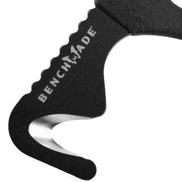 The Benchmade 7 Hook Personal Safety Cutter is a durable, precision-built cutting tool designed for rapid and controlled material cutting in emergency situations. Its ergonomic, glove-compatible handle and MOLLE® compatibility support reliable performance and easy access when needed. - EE-00229